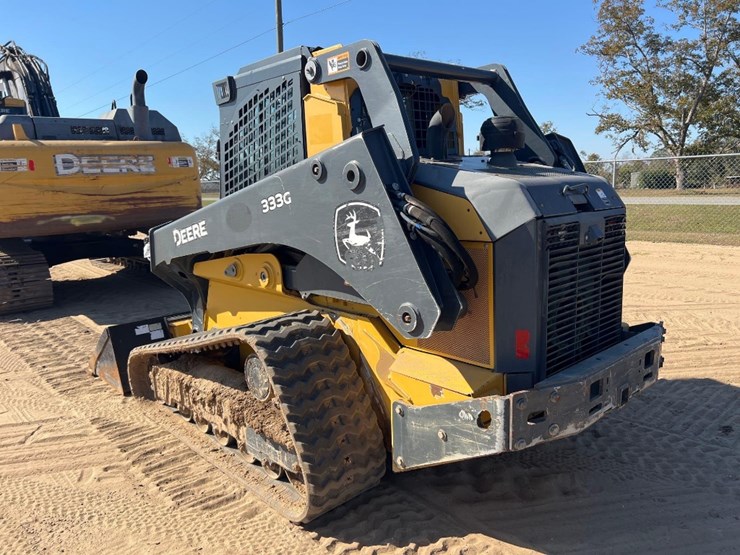 2020-deere-333g-image-2