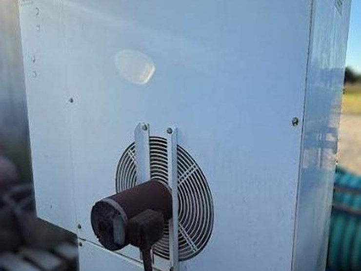 variable-frequency-controller-by-baker-hughes-centrilift-image-2