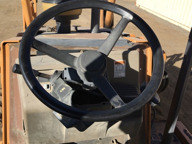 2007-case-570m-xt-image-6