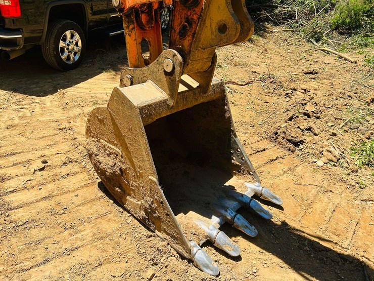 2010-doosan-dx180-lc-image-9