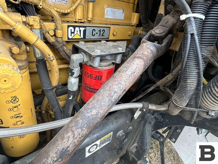 2000-peterbilt-grain-truck---lewiston,-id-image-43