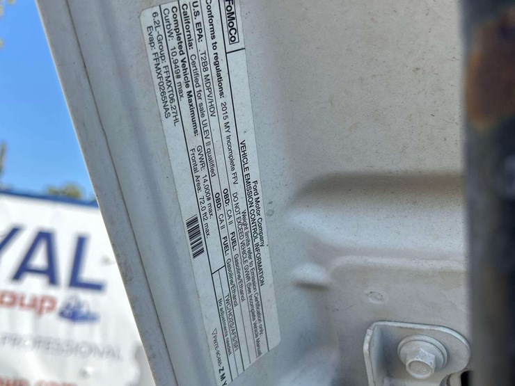 2015-ford-f350-image-10