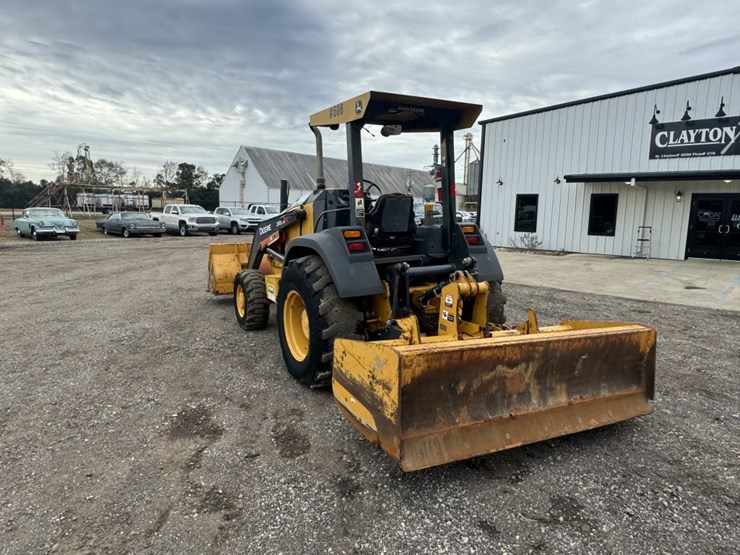 deere-210l-image-9