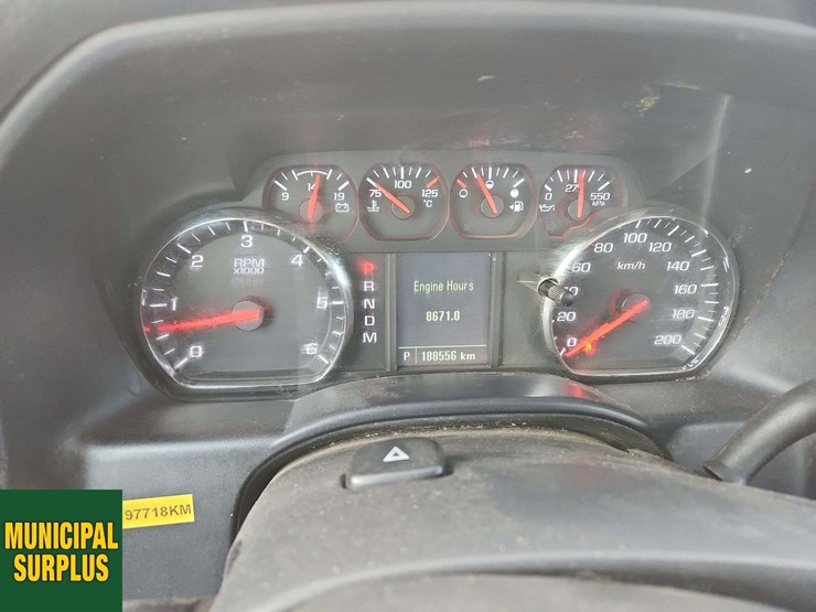 2016-chevrolet-silverado-1500-image-9