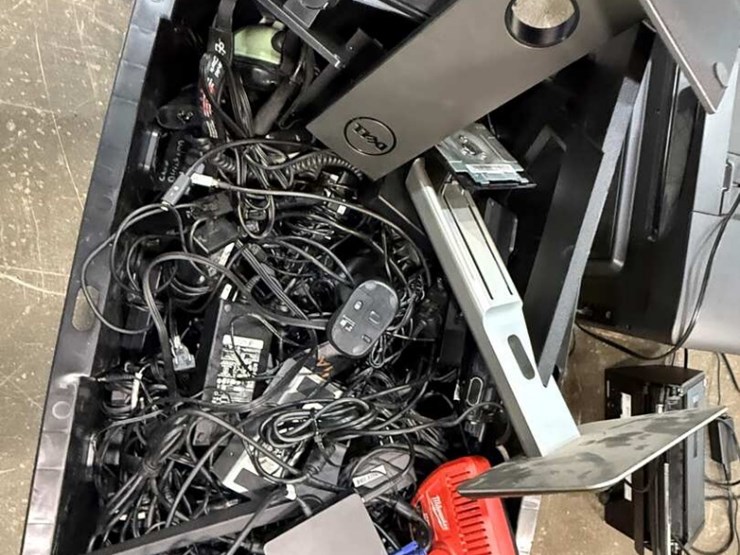 sysracks-server-rack-w/-temp-set,-apc-power-supply,-hp-400-printer,-hp-68710-printer,-scan-snap-ix5-image-2