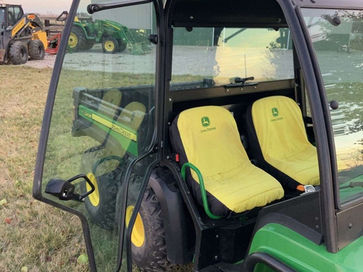 john-deere-gator-image-6
