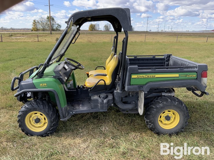2014-john-deere-gator-image-8