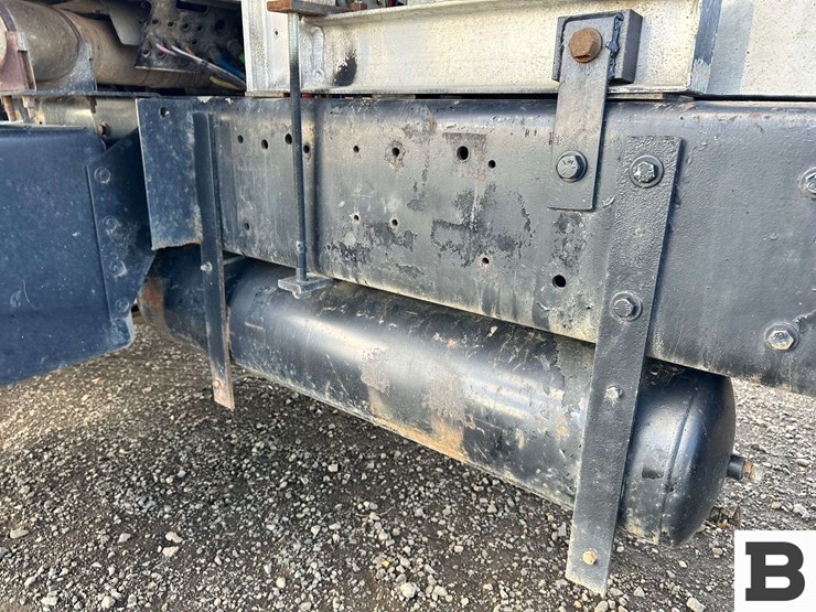 1999-kenworth-t800-image-35