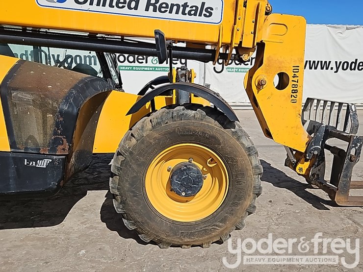 2015-jcb-509-42-image-13