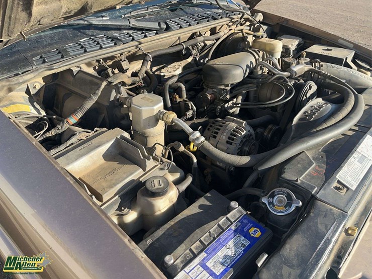 2002-chevrolet-s10-image-19