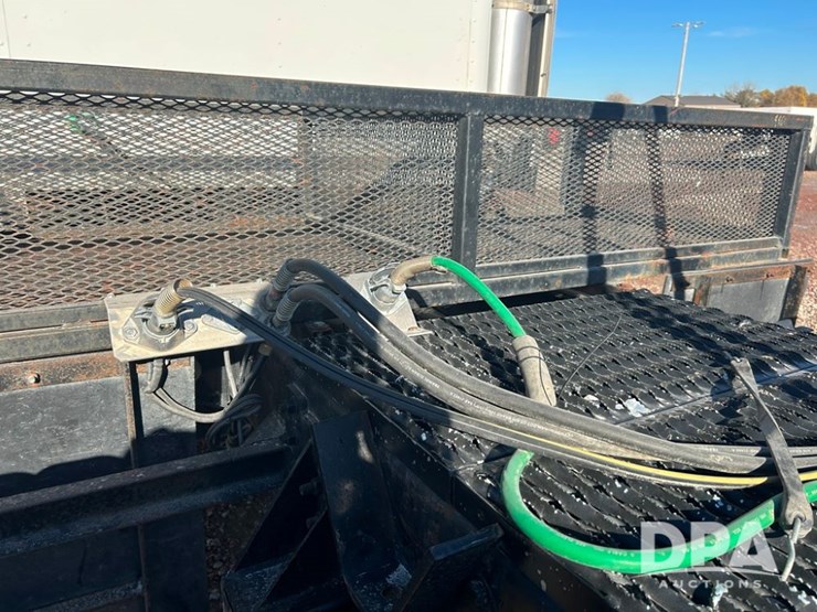 2004-international-9200i-image-41