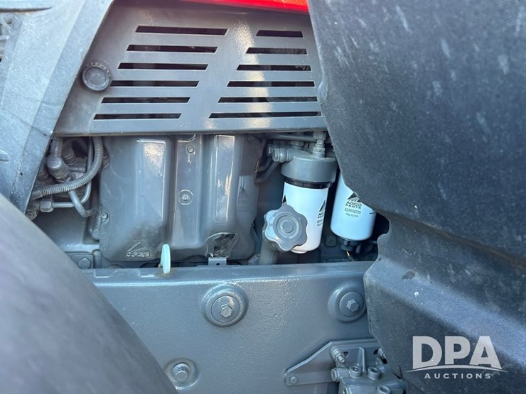 2020-massey-ferguson-8740s-image-32