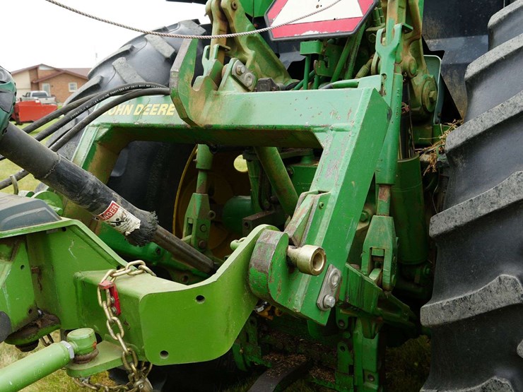 1994-john-deere-7200-image-17