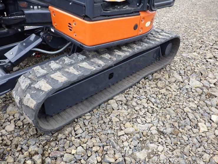 hitachi-zx40u-image-37