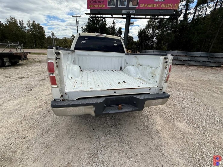 2014-ford-f150-xlt-image-10