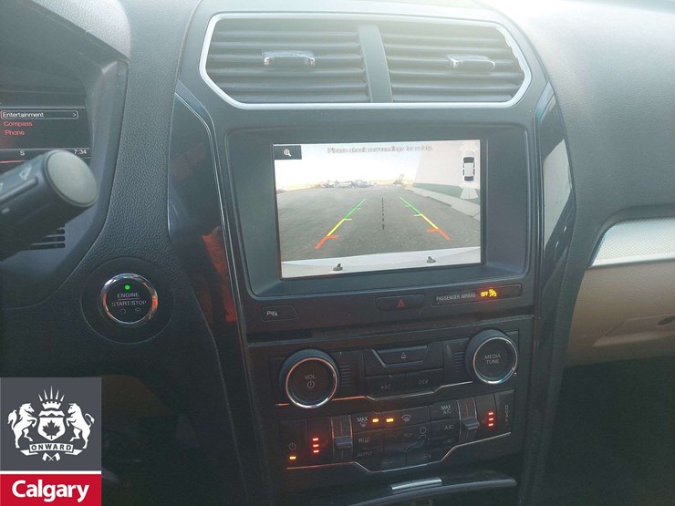 2016-ford-explorer-image-20