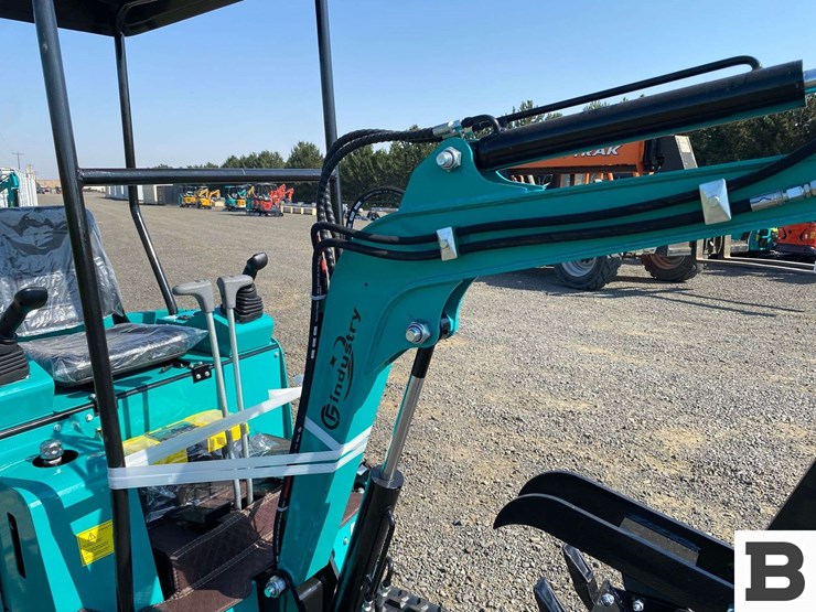 2025-cfg-industrial-h15r-mini-excavator---eltopia,-wa-image-8