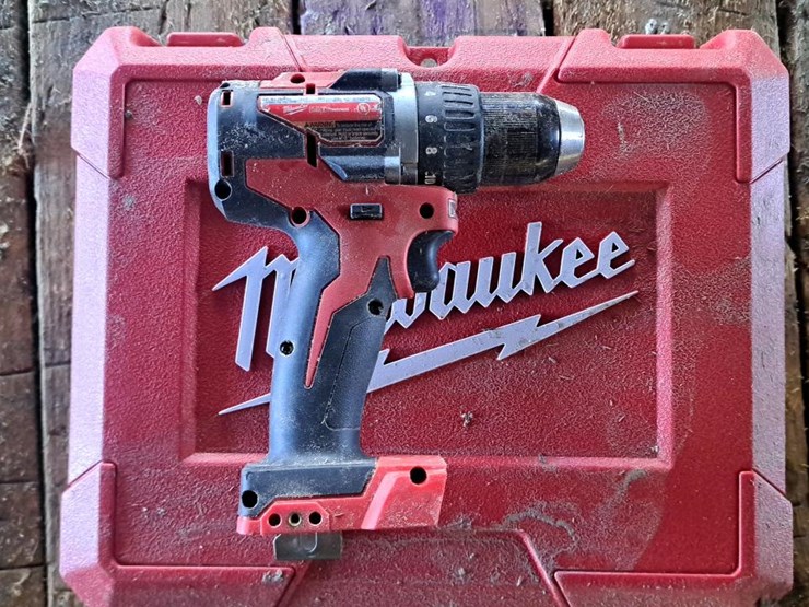 #102-•-milwaukee-drill-image-2
