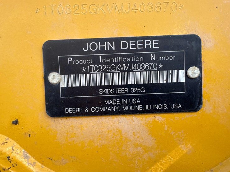 2021-deere-325g-image-22