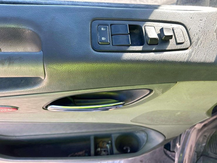 2016-peterbilt-579-image-14