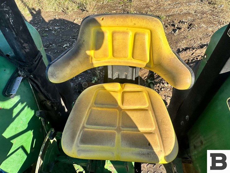 john-deere-2840-image-43