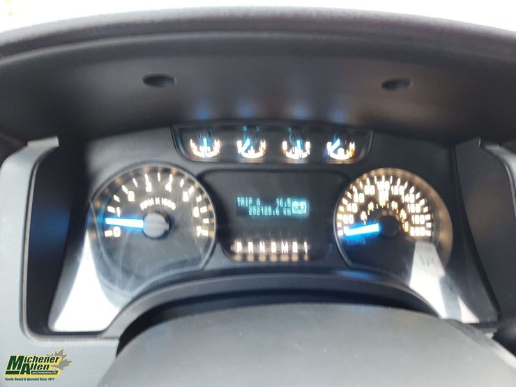 2014-ford-f150-image-23