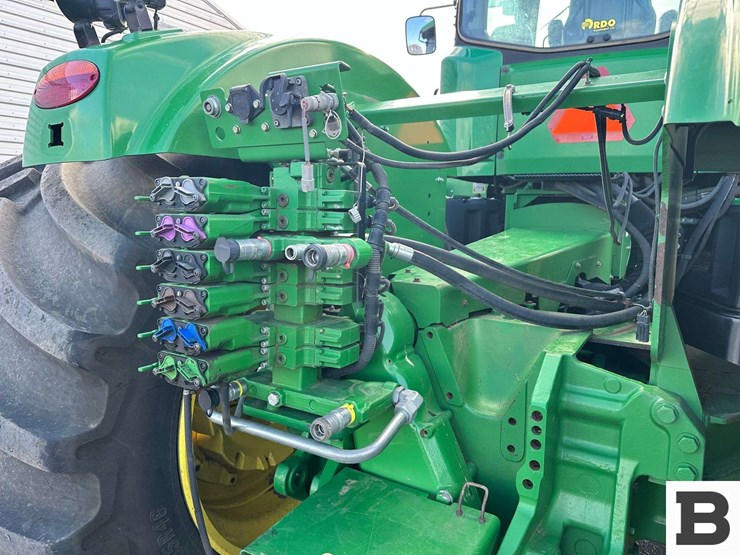2014-john-deere-9460r-image-50