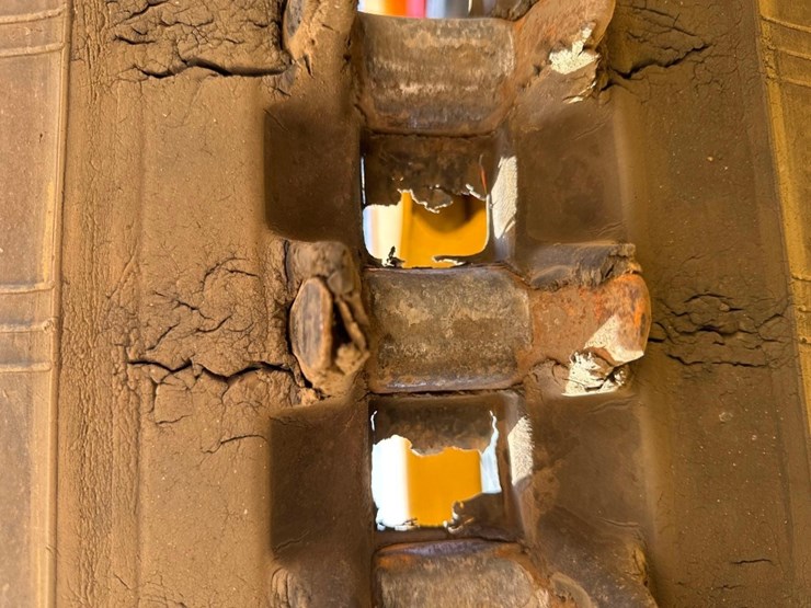 2019-caterpillar-259d-image-12