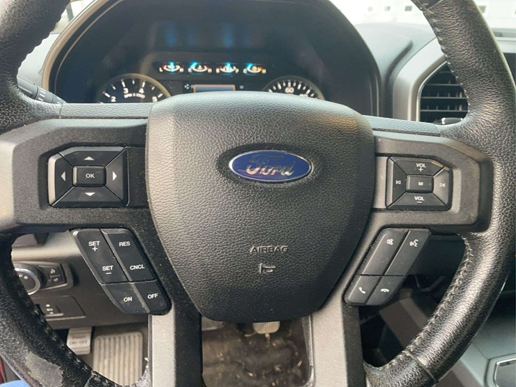 2015-ford-f150-image-24