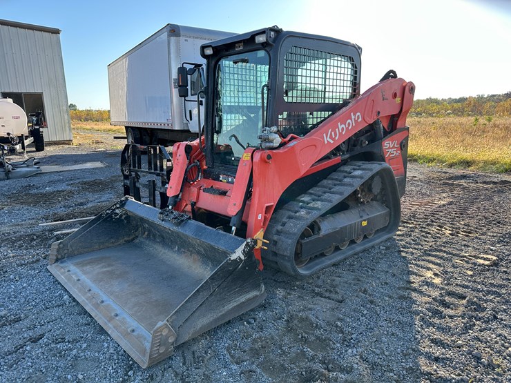 kubota-svl75-2-image-1