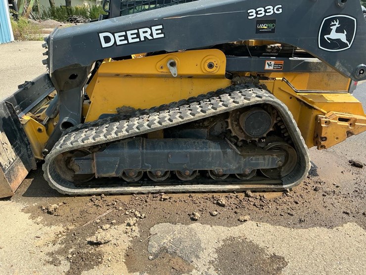 2019-deere-333g-image-39