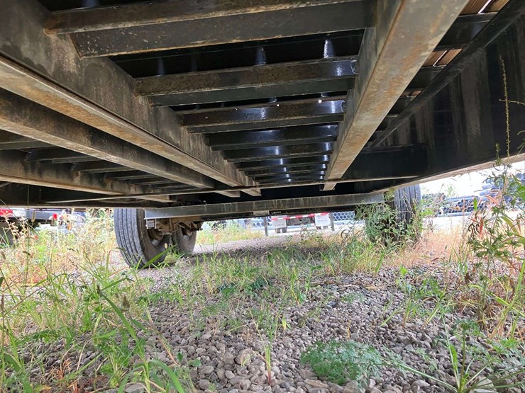 lamar-40'-gooseneck-trailer-image-12