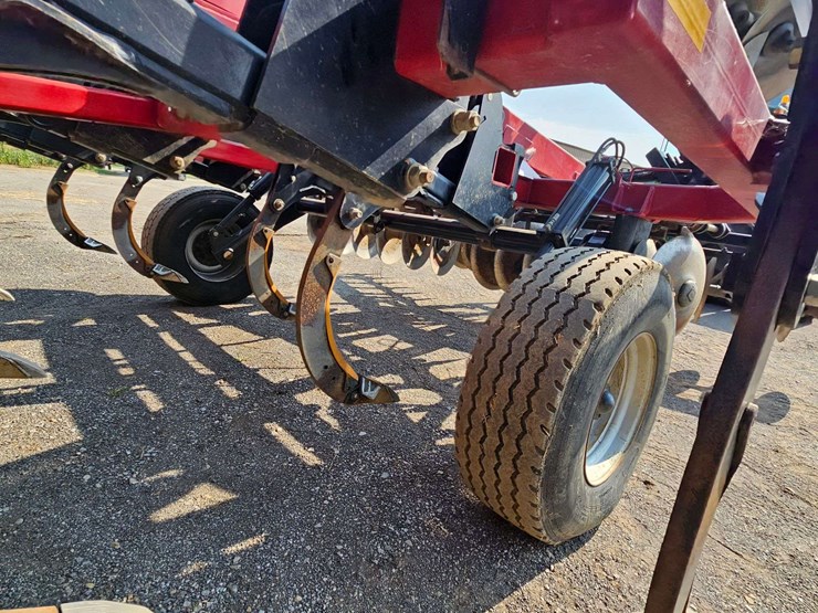 case-870-disk-chisel-plow-image-20