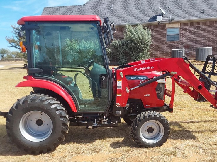 2023-mahindra-1635-hst-image-1