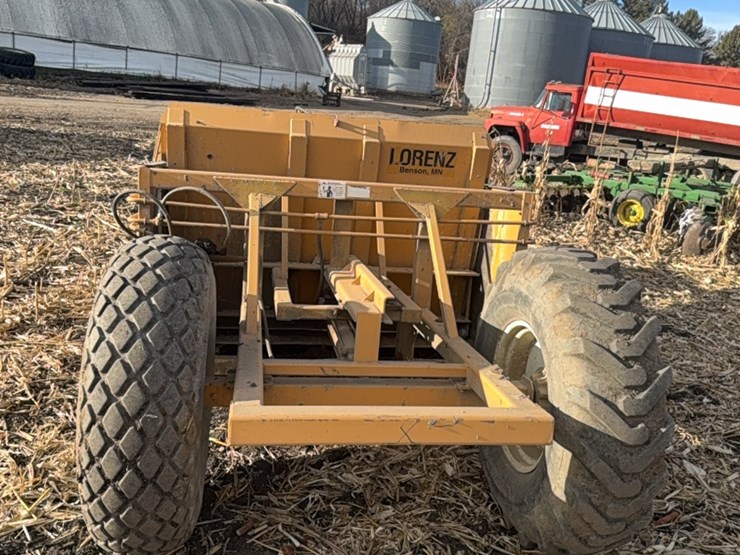 lorenz-l8600-10-yard-dirt-scraper-image-2