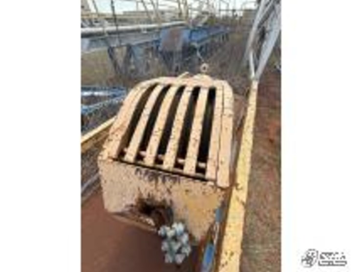 250-ton-5-sheave-1&1/8"-groove,-traveling-block-&-hook-image-4