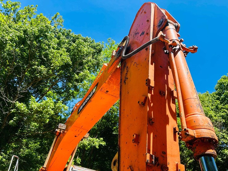 2010-doosan-dx180-lc-image-15