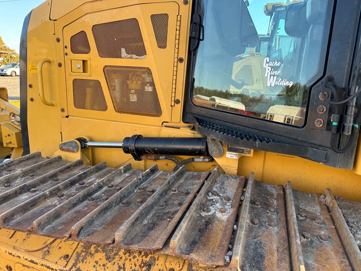 caterpillar-d5k2-image-23