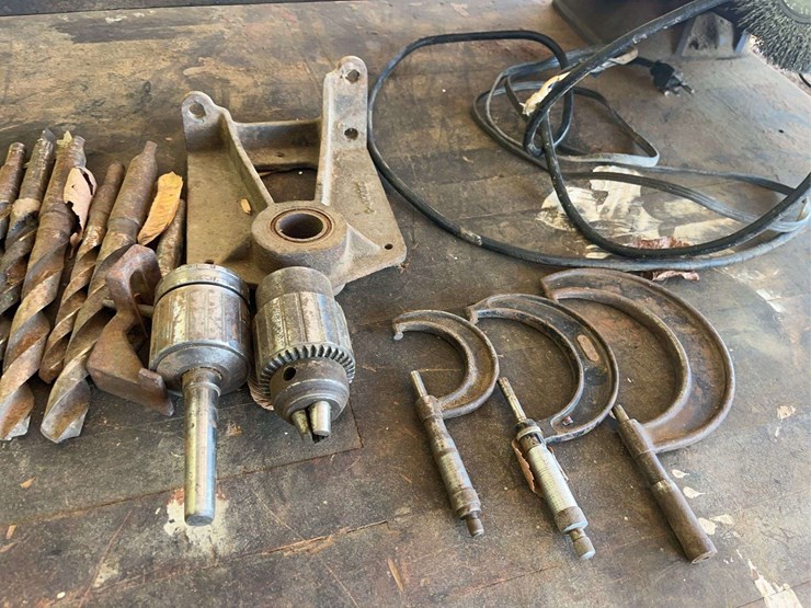 bench-top-lathe-on-table-110-volt-image-5