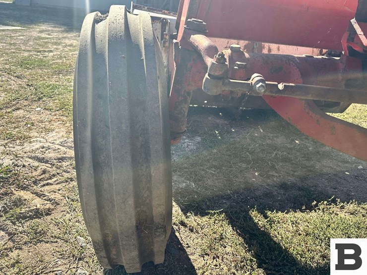 1977-international-86-image-21