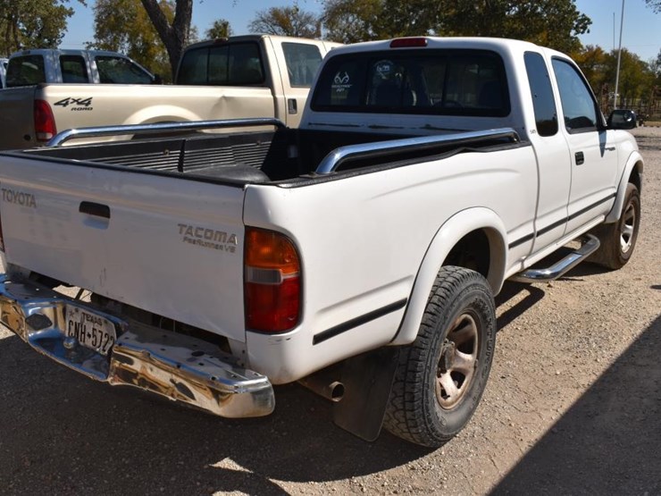 1999-toyota-tacoma-image-3