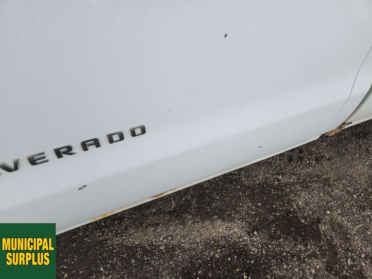 2016-chevrolet-silverado-1500-image-35