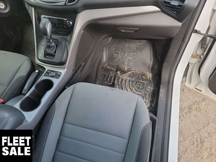 2016-ford-escape-image-22