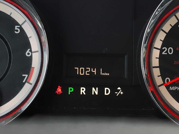 2015-dodge-grand-caravan-sxt-image-46