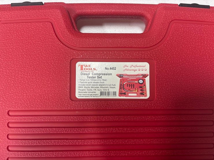 assorted-tools-set-image-8