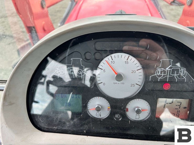 2008-massey-ferguson-8480-image-90