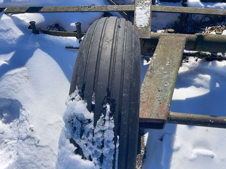 unverferth-28ft-harogator-image-9