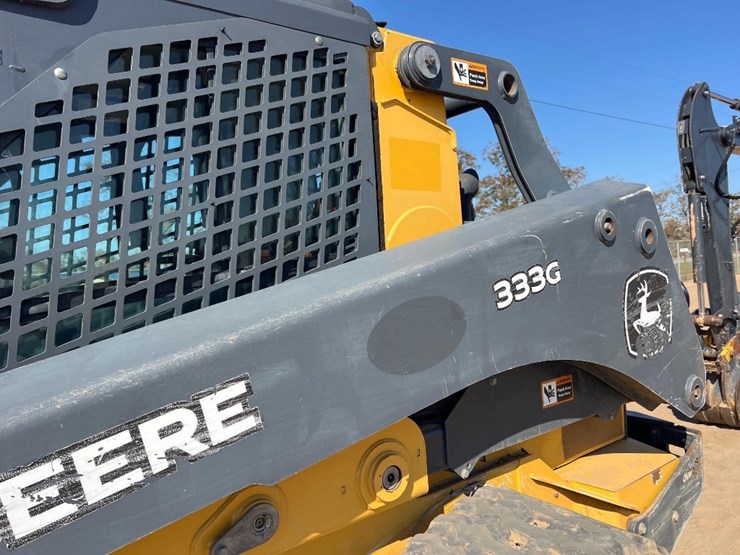 2020-deere-333g-image-20