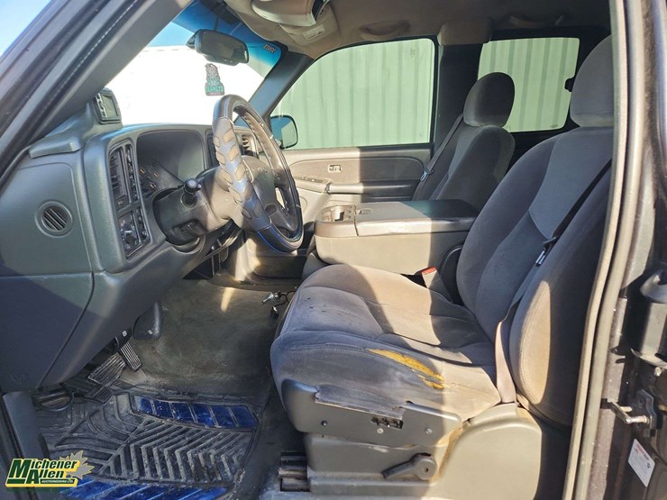 2003-gmc-sierra-1500-image-16