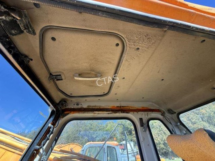 doosan-solar-225-lc-v-image-18